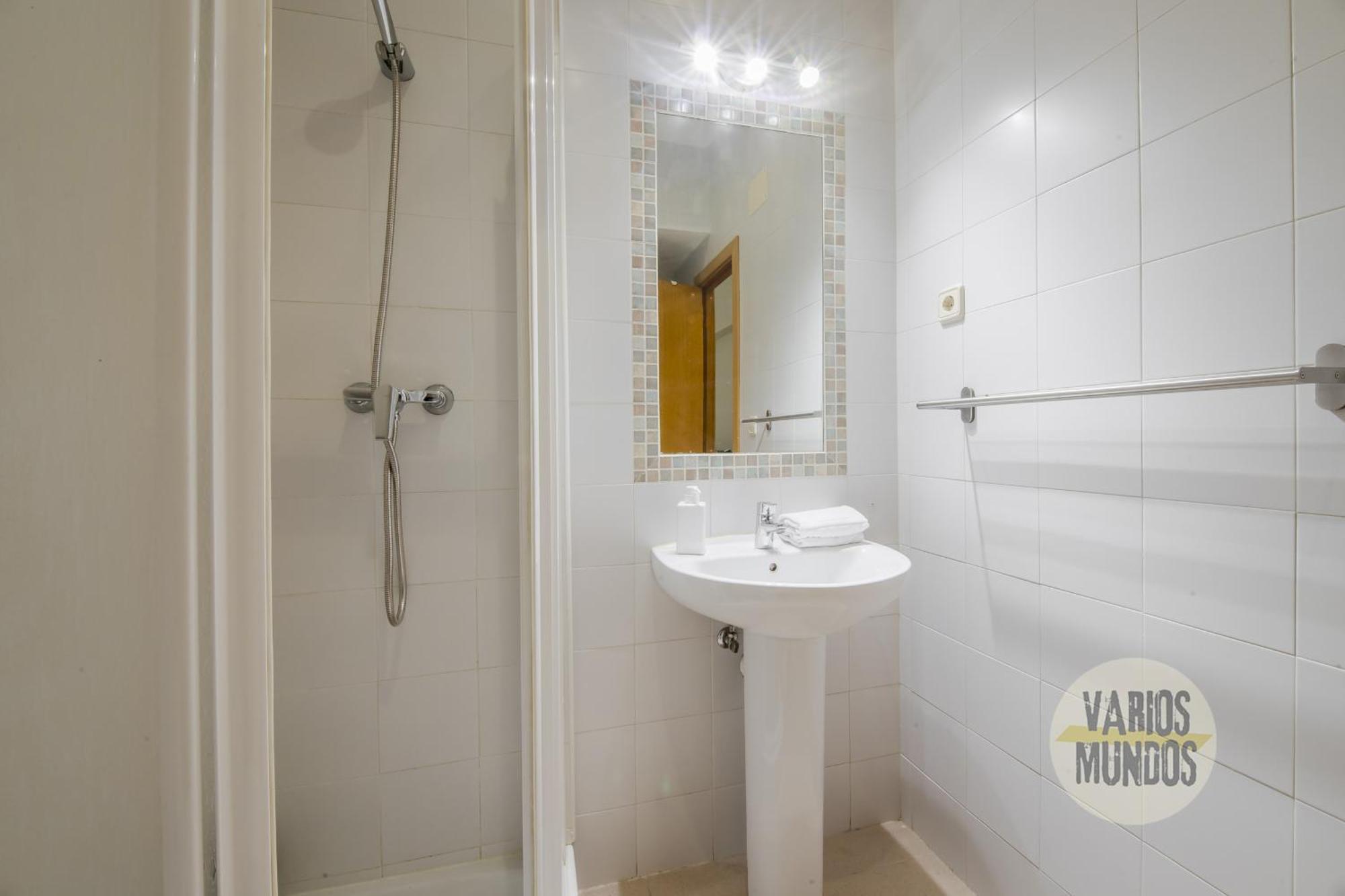 Elegante Apt Para 3 En Chueca A 1 Min De Gran Via Madrid Dış mekan fotoğraf